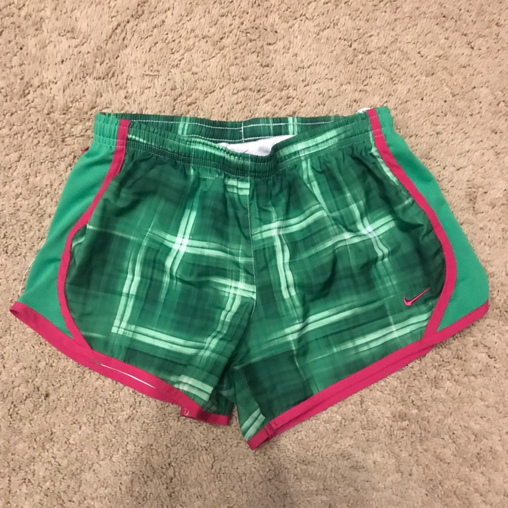 Nike tempo shorts